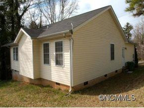 42 LAMB AVENUE - Photo 3