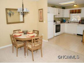42 LAMB AVENUE - Photo 7