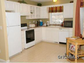 42 LAMB AVENUE - Photo 9