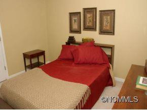 42 LAMB AVENUE - Photo 10