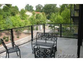 125 Clingman Avenue,  Unit 204 - Photo 20
