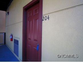 125 Clingman Avenue,  Unit 204 - Photo 9