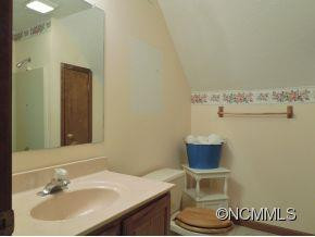 198 Center Ridge Dr - Photo 13