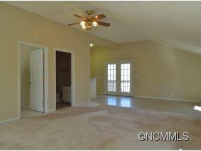198 Center Ridge Dr - Photo 16