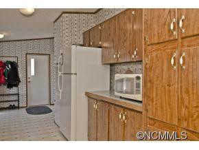 21 Motts Drive - Photo 16
