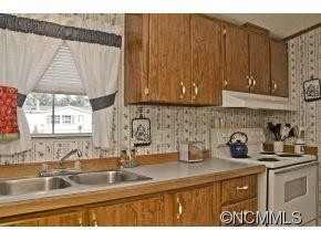 21 Motts Drive - Photo 18