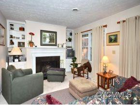 1407 KENSINGTON COURT U-A4 - Photo 3