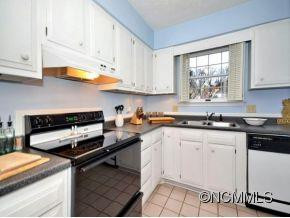 1407 KENSINGTON COURT U-A4 - Photo 4