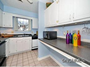 1407 KENSINGTON COURT U-A4 - Photo 5