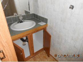 32 Country Meadows Dr - Photo 8