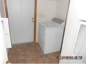 32 Country Meadows Dr - Photo 9