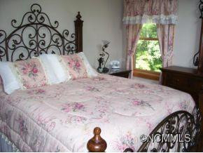 231 Angel Ridge - Photo 8