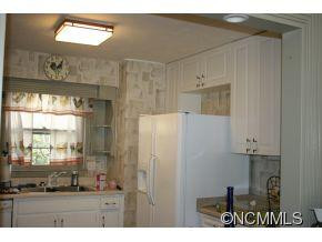 101 1B Boyd - Photo 2