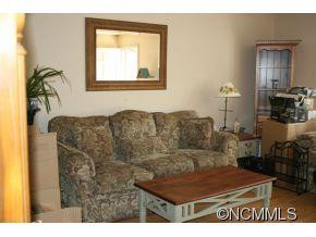 101 1B Boyd - Photo 4