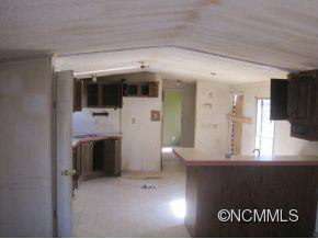  - Photo 3