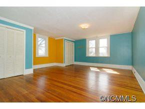 37 Majestic Avenue - Photo 12