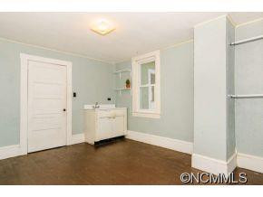 37 Majestic Avenue - Photo 15