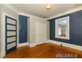 37 Majestic Avenue - Photo 18
