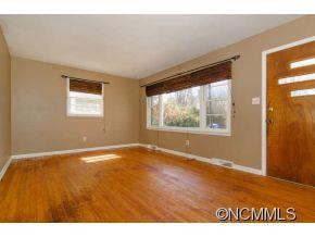 170 Riverview Drive - Photo 4