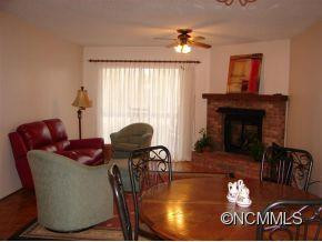 68 Lakeview Court - Photo 2