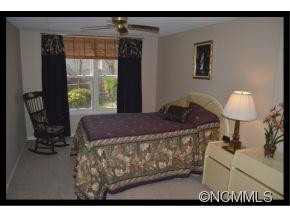 64 Forest Lake Drive - Photo 15