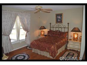64 Forest Lake Drive - Photo 7