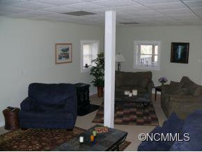 28 Whitaker Circle - Photo 15