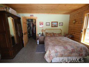 228 VEHORN RD - Photo 8