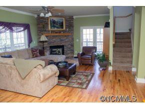 37 Graylyn Drive - Photo 2