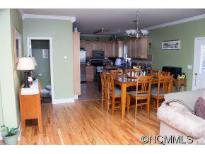 37 Graylyn Drive - Photo 4