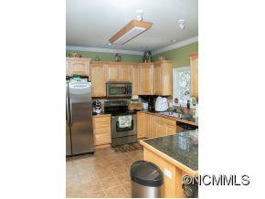 37 Graylyn Drive - Photo 8