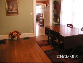 183 Brucemont Circle - Photo 3