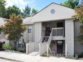 1303 Abbey Circle