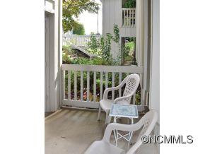1303 Abbey Circle - Photo 14