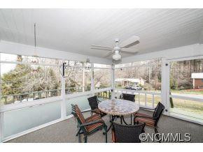 127 Sir Galahad Drive - Photo 17