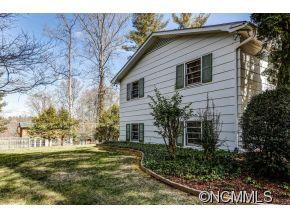 127 Sir Galahad Drive - Photo 24