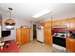 127 Sir Galahad Drive - Photo 10