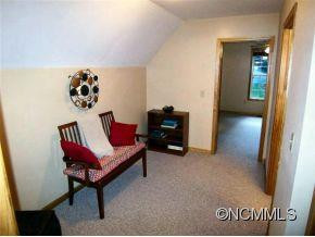 311 Hilltop View Drive - Photo 15