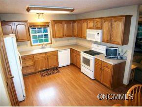 311 Hilltop View Drive - Photo 5