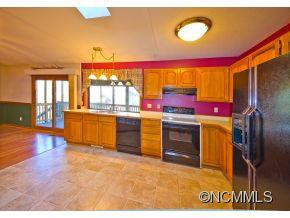 44 Hillside Dr. E - Photo 4