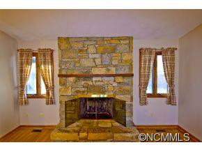 44 Hillside Dr. E - Photo 6