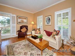 6 Indian Place - Photo 5