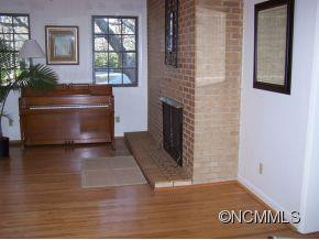 166 Maple Street - Photo 4