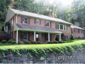 206 PINEHOLT LANE