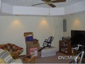 21 Dogwood Grove - Photo 17