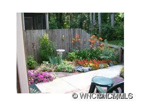 112 S PARK LN - Photo 2
