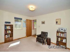 17 MAYWOOD RD - Photo 12