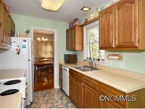 17 MAYWOOD RD - Photo 6