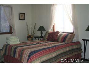 266 McGuffey Ridge Road - Photo 8