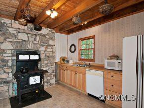 107 Chestnut Hill Rd - Photo 6